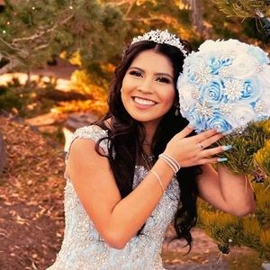 Meet your Posher, Stacy